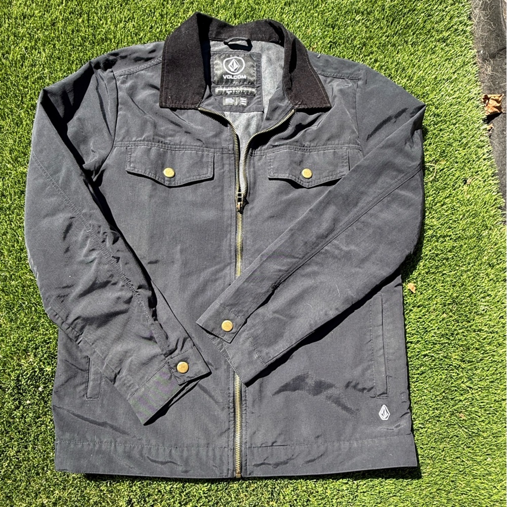 Vintage Volcom Men's Charcoal Water-Resistant Jacket - SZ M